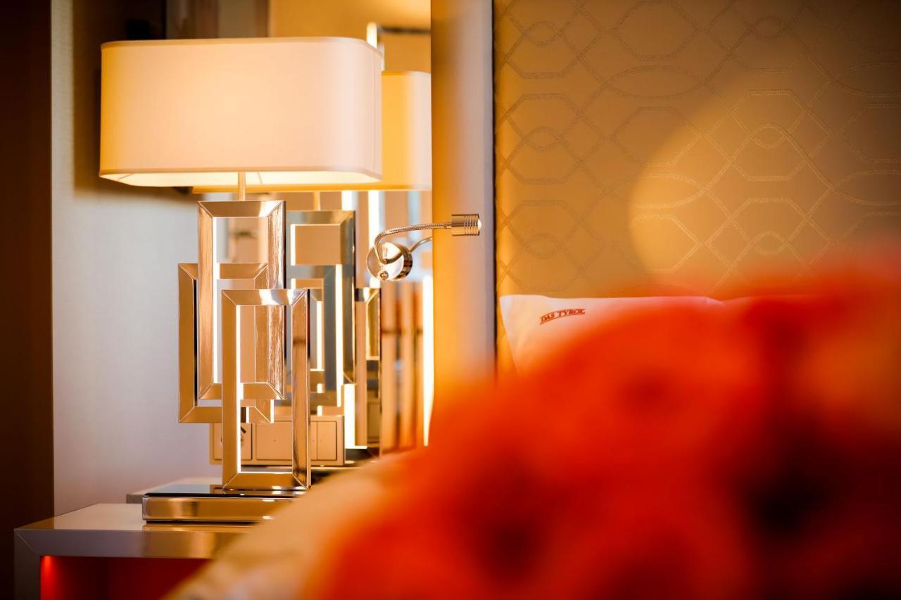 Superior Room,724466380:JPEG